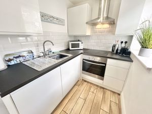 Photo 7- click for photo gallery